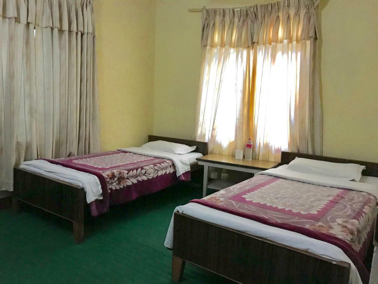 Geo Guest House Pokhara Exterior photo