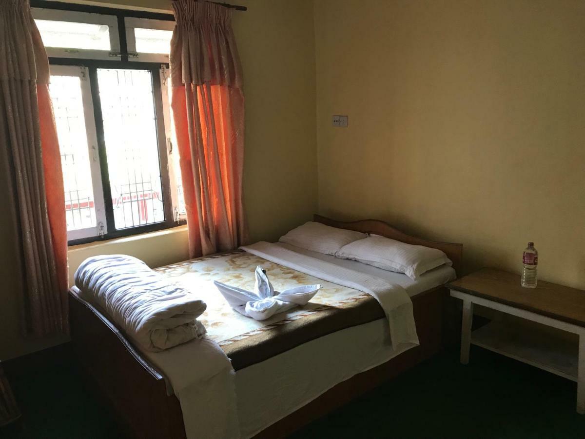 Geo Guest House Pokhara Exterior photo